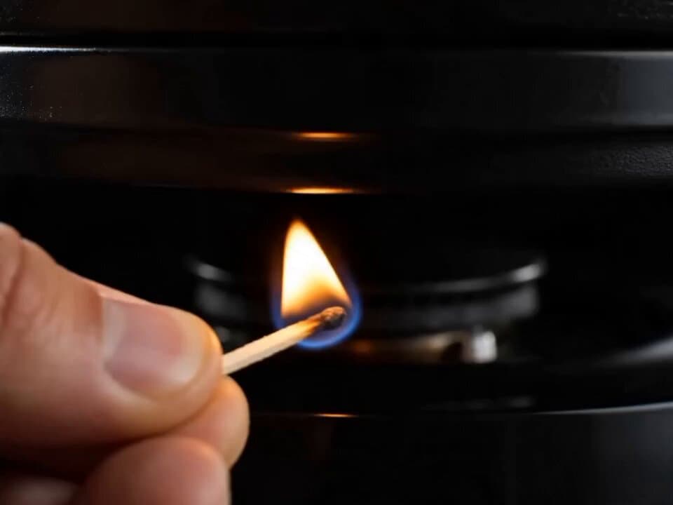Ultra-realistic cinematic food commercial video of a gourmet spicy beef b...